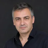 Radu Constantinescu, autor recenzie Wow Casino